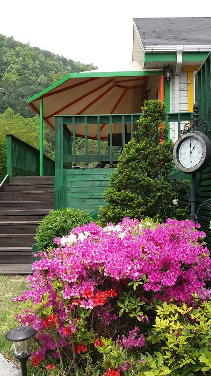 Charm Pension Gapyeong Exterior foto